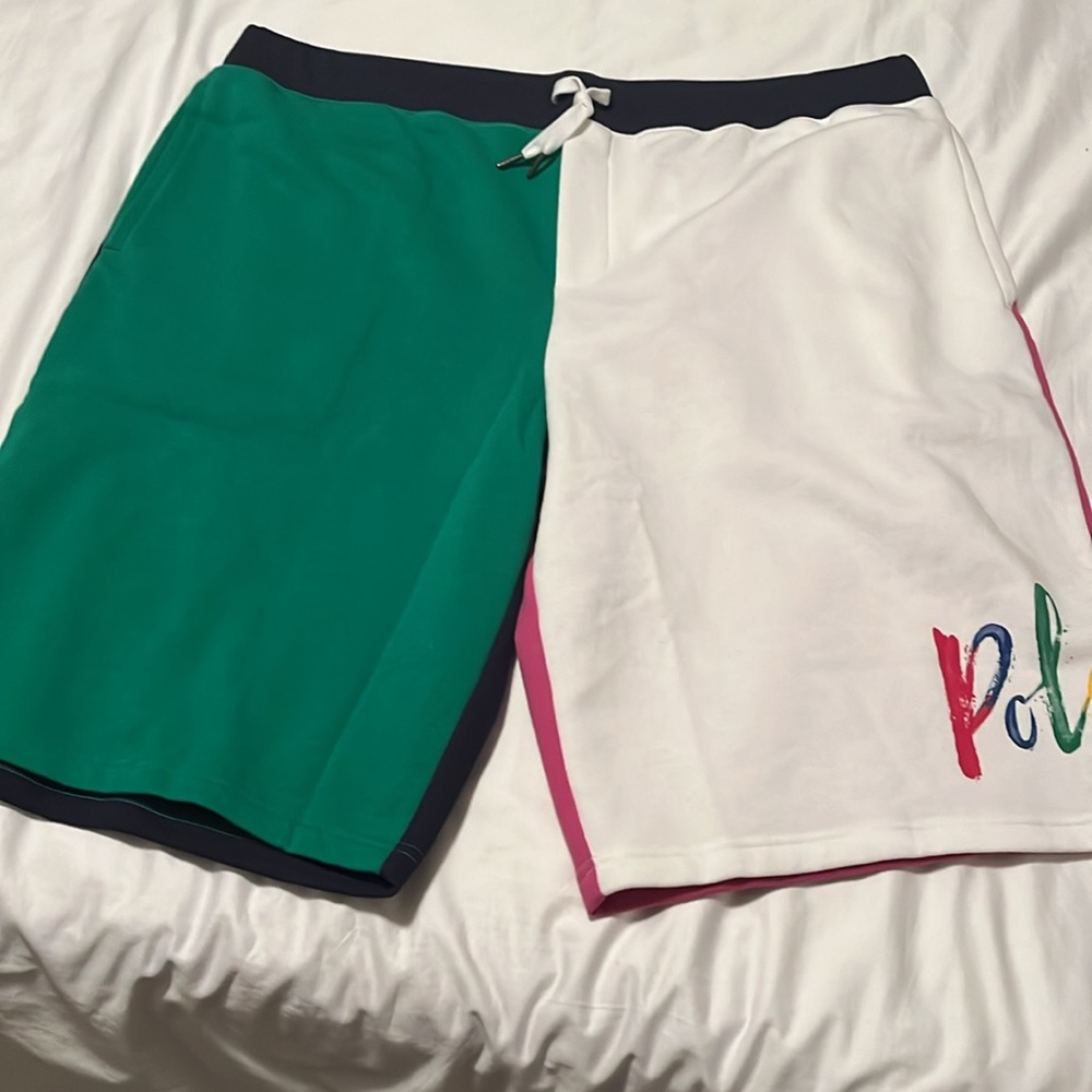 Polo Ralph Lauren 8-Inch logo fleece short. Multicolors 67% cotton 33% polyester